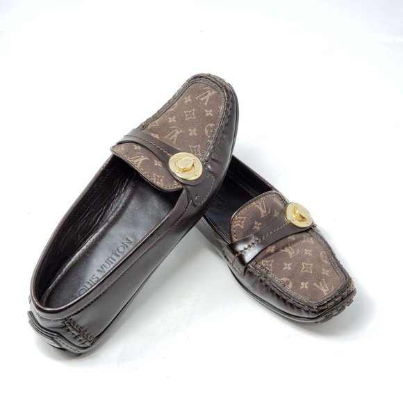 Louis Vuitton Shoes - 100% Authentic Louis Vuitton Monogram Flat Shoes